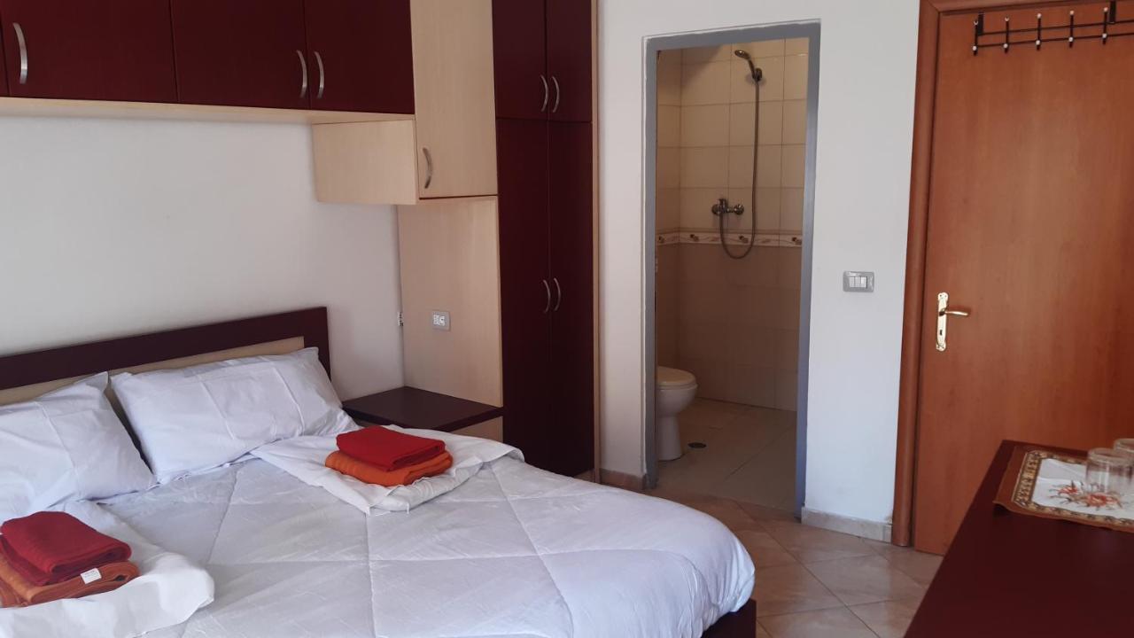 Home Sweet Home - Guest House Yzberishti Esterno foto